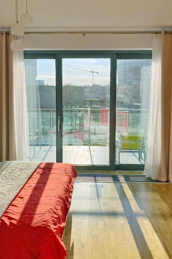 Capital Towers - Apartament Pop-Art Z Widokiem Na Rzeke Rzeszow Dış mekan fotoğraf